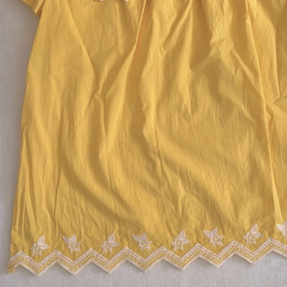 Crown & Ivy | Embroidered Ruffle Yoke Short Sleeve Zigzag Hem Top Yellow/White M - Picture 14 of 16
